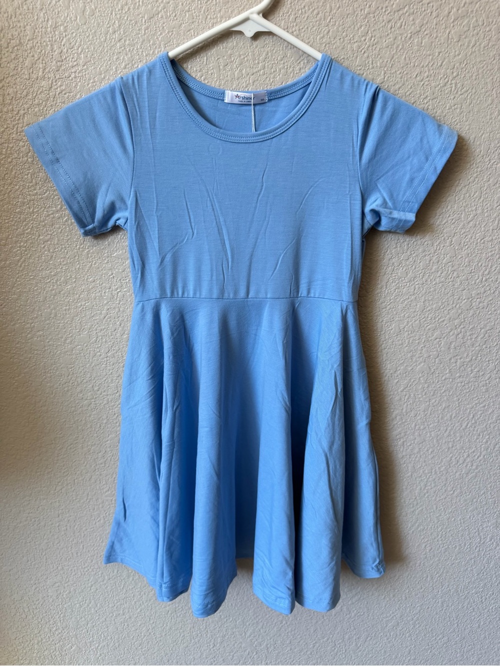 NWT Girls' Short Sleeve Skater Dress in Light Blue, 6-7 years old